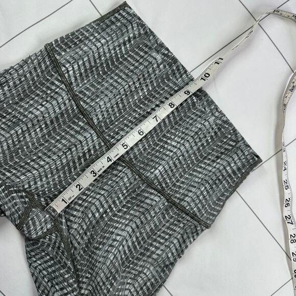 Lululemon Leggings Womens 4 Wunder Under Crop Luon Arrow Jacquard Olive Grey Gym - Picture 8 of 10